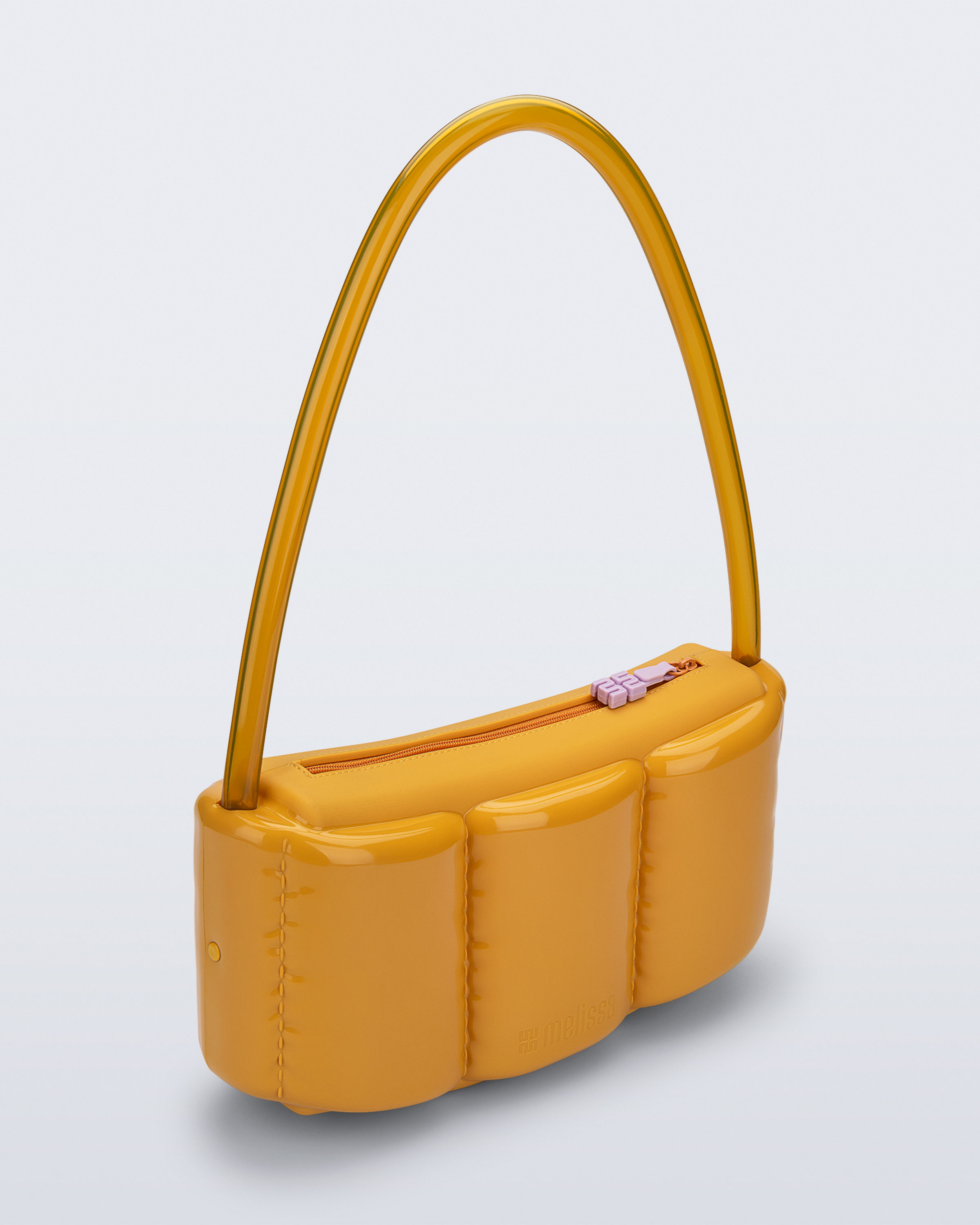 Amarelo