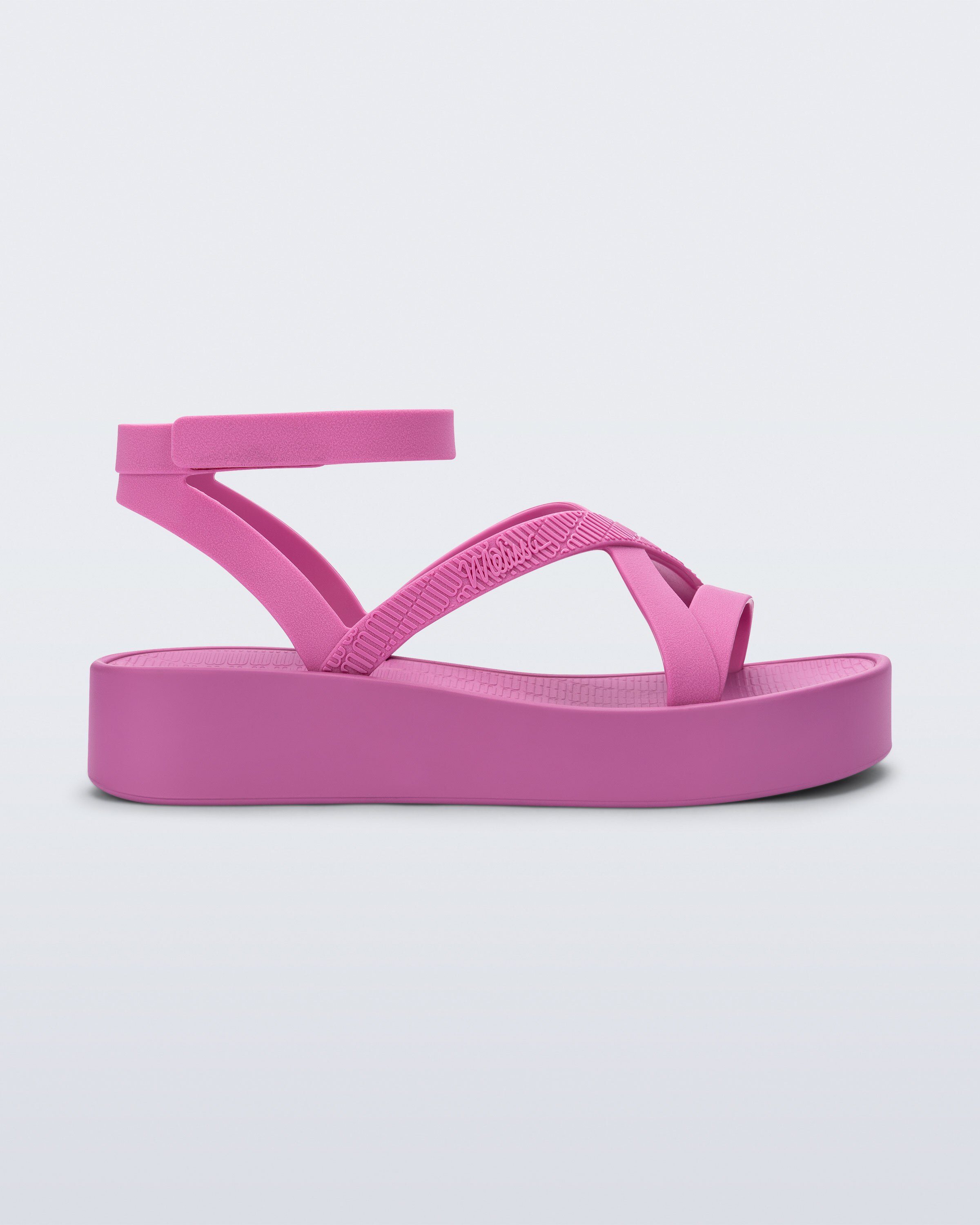 Melissa Sun Barra Platform
